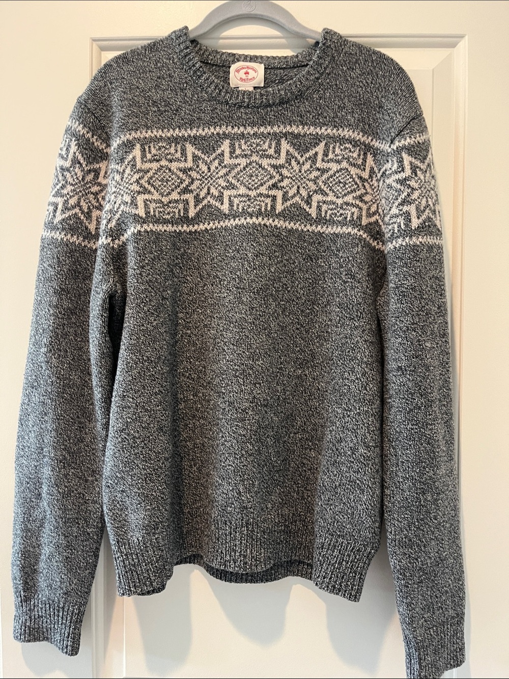 Brooks Brothers Gray and White Fair Isle Wool Crewneck Sweater